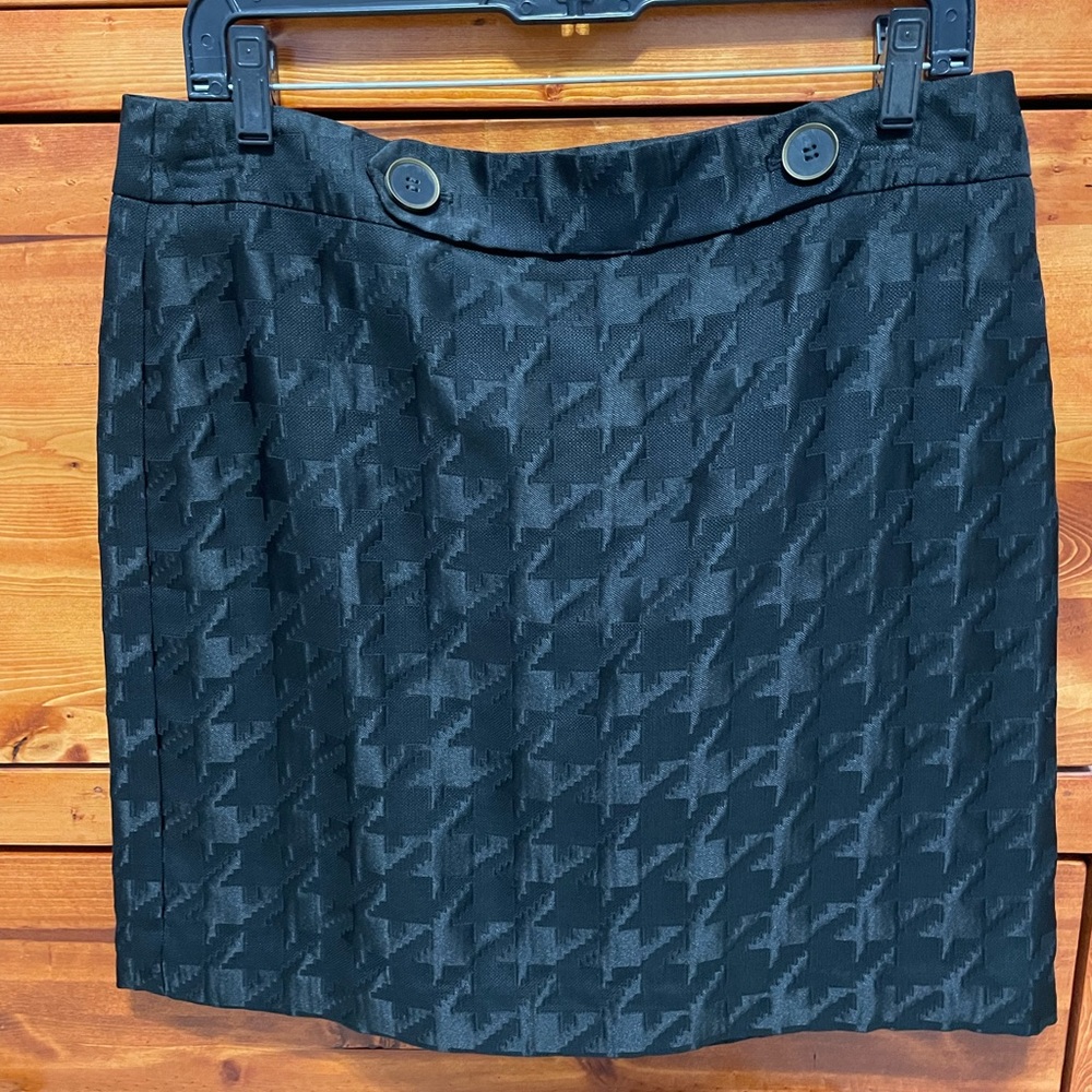 LOFT checkered black mini skirt